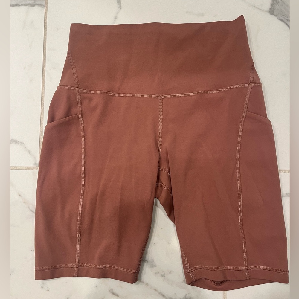 Lululemon Align High Rise Shorts with Pockets 8" Size 6 Spiced Chai